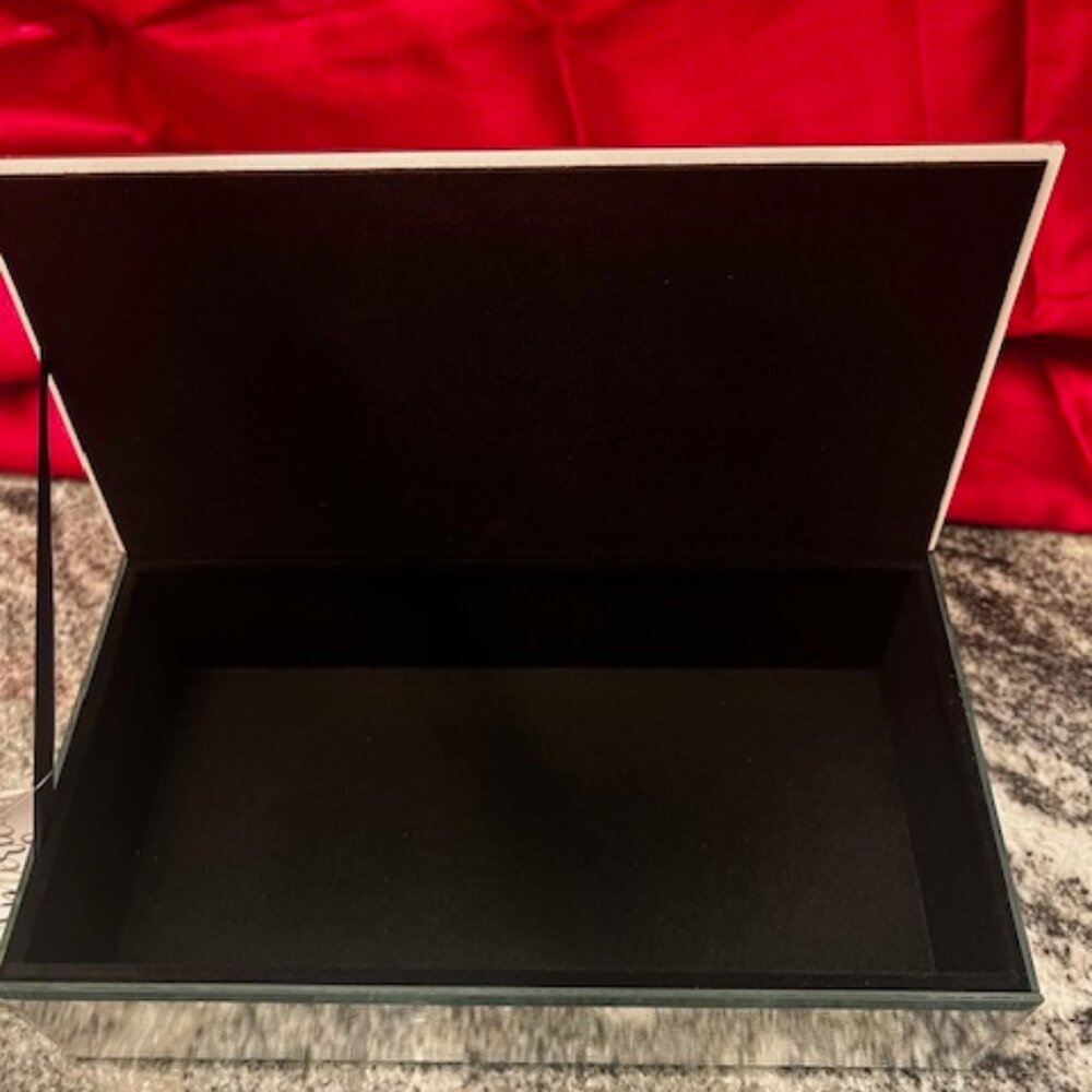 American Atelier Sparkle Luster‎ Mirror Box "LOVE" mirrored keepsake box. NIB - Picture 5 of 7